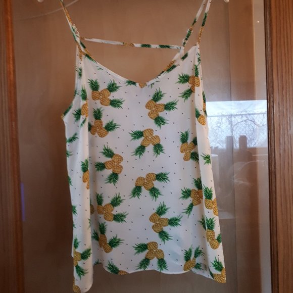 Primark Spaghetti Strap V-Neck Blouse w/Back Strap - White with Pineapples - 10 - Picture 1 of 4
